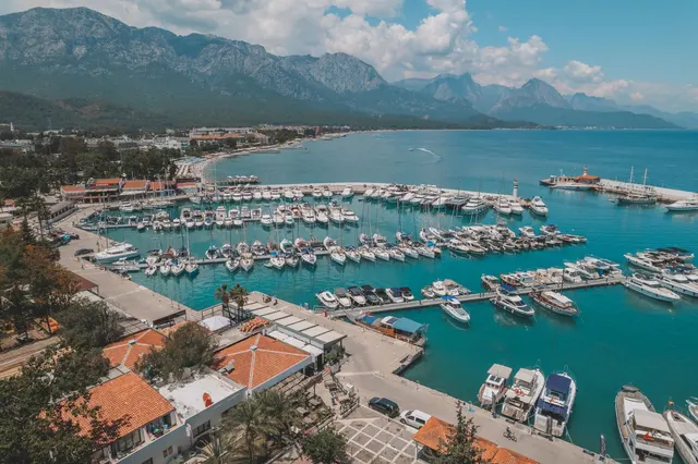 Bodrum marinasında tekneler